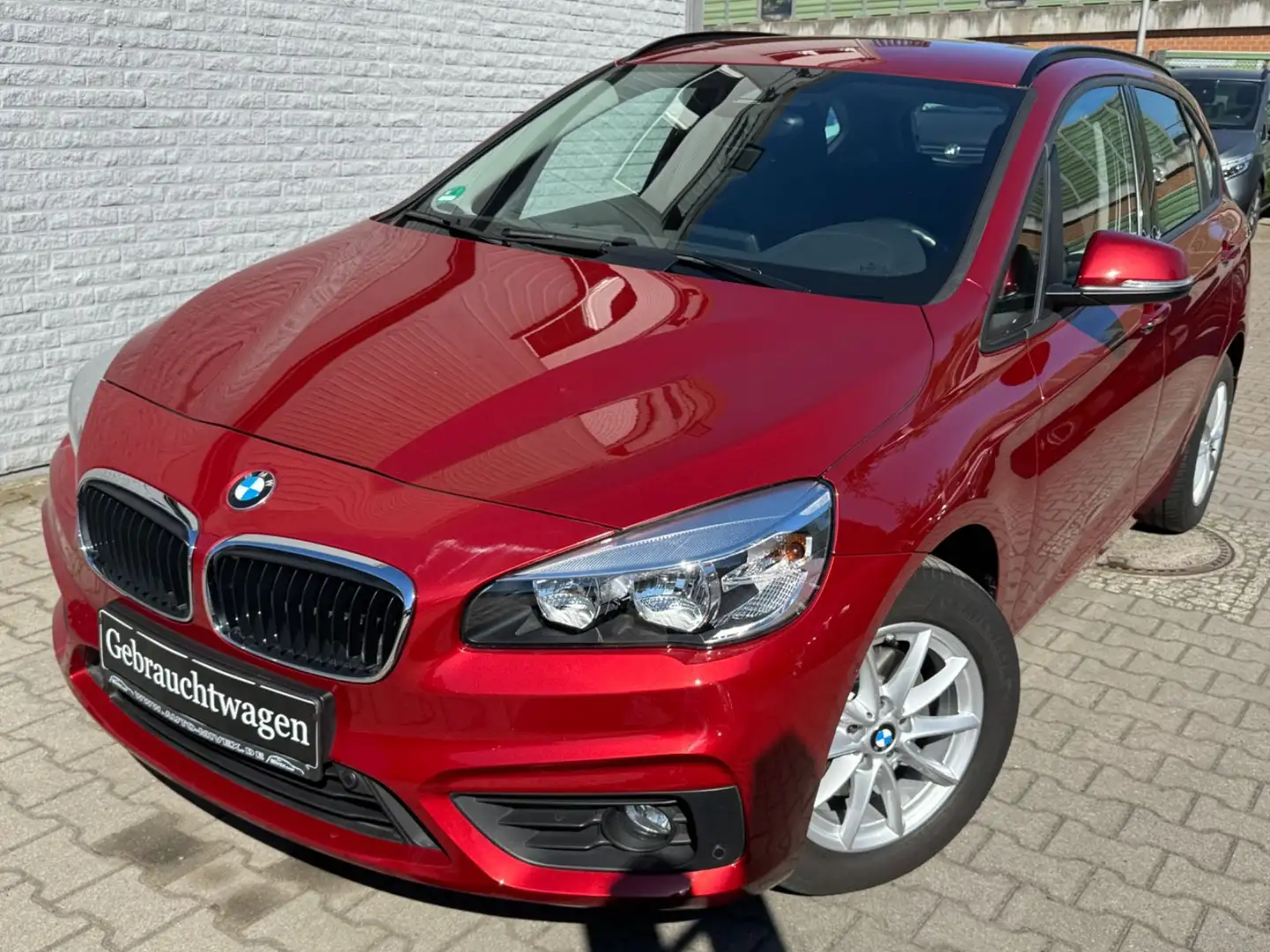 BMW 216 d Active Tourer 1. Hand GARANTIE Rot - 2