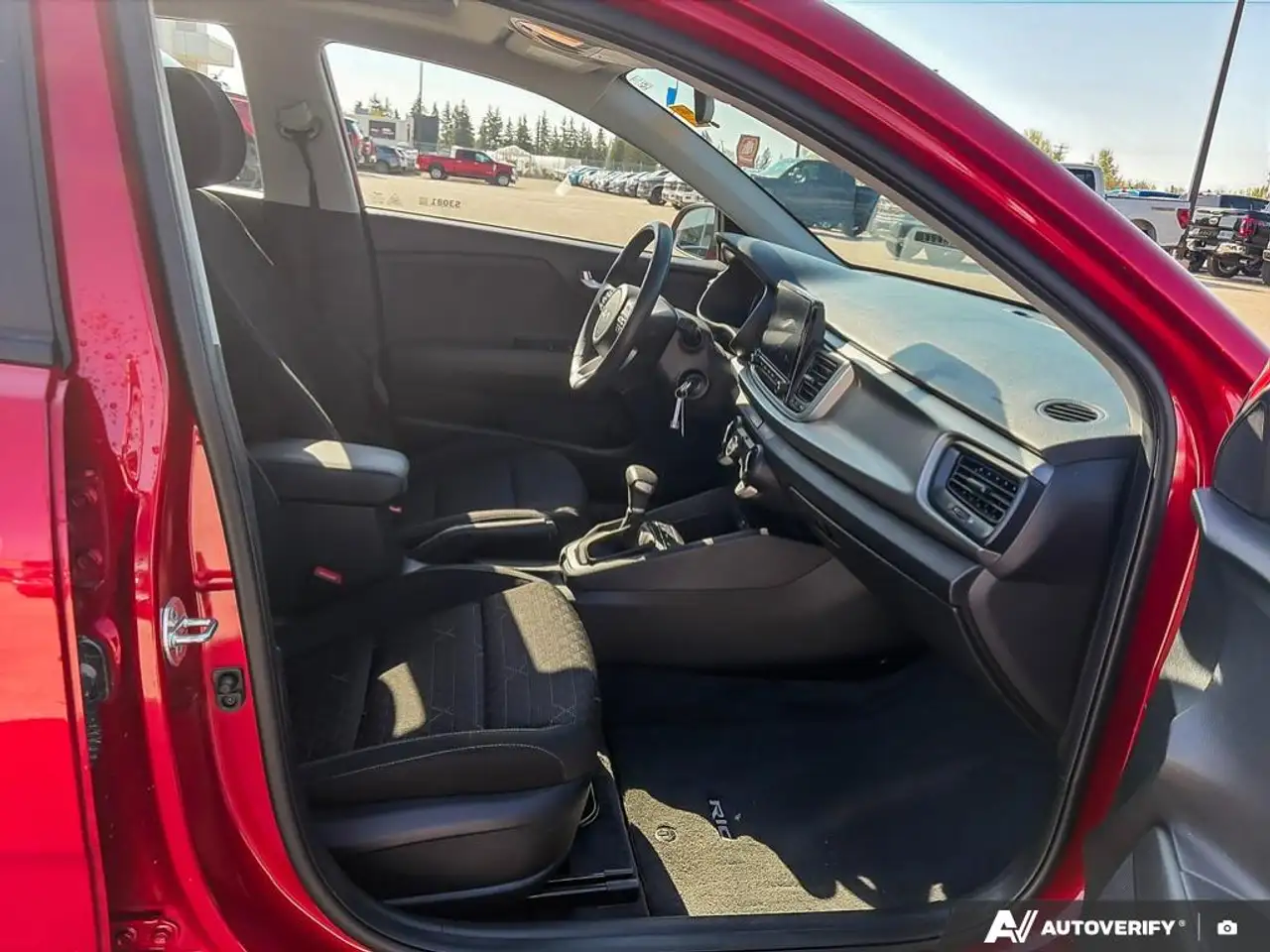 Kia Rio снимка Kia Rio