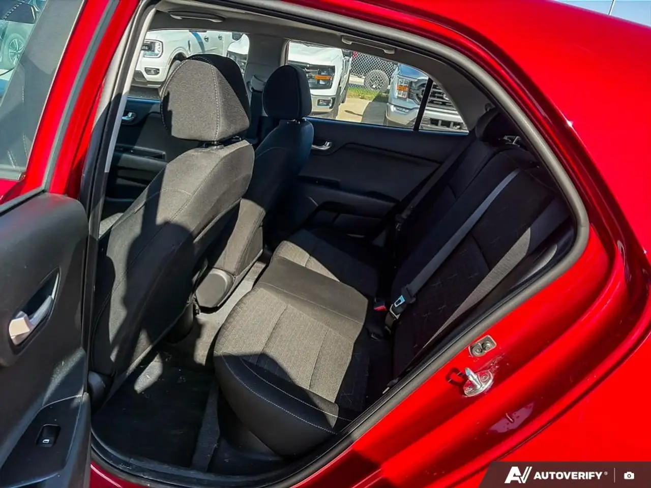 Kia Rio снимка Kia Rio