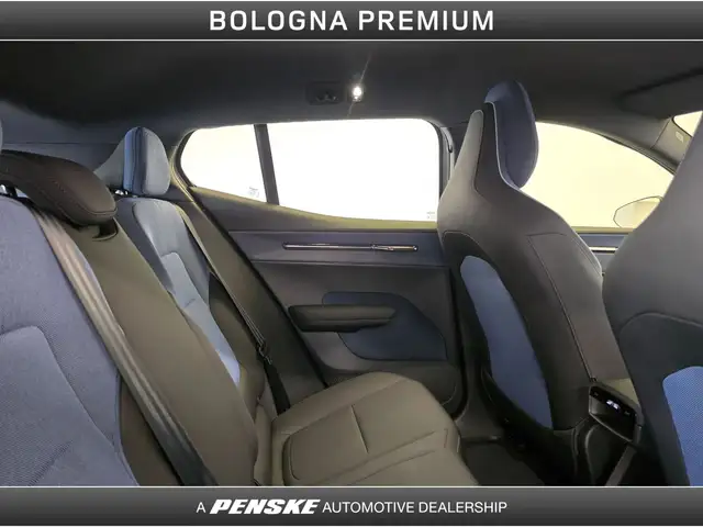 Volvo Ex30 view 5