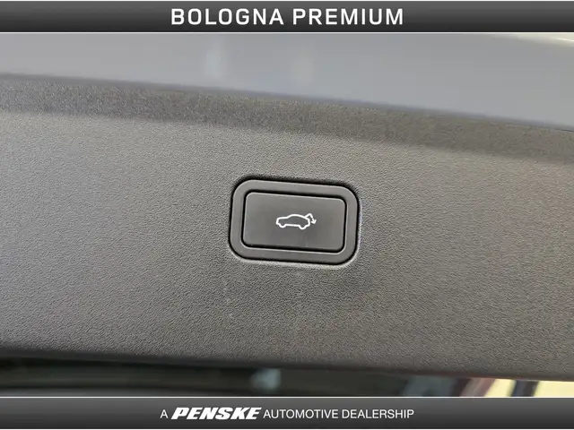 Volvo Ex30 view 11