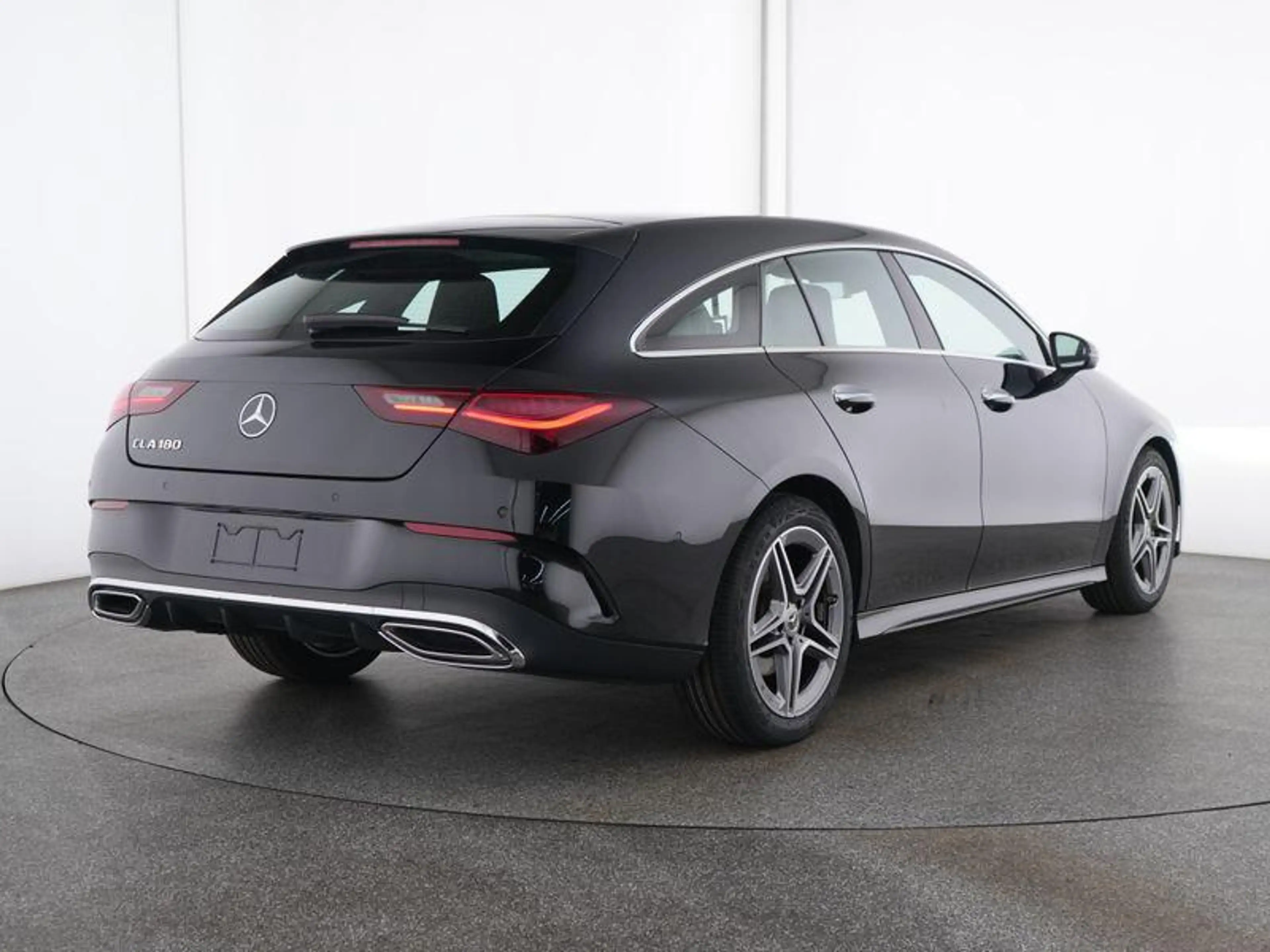 Mercedes-Benz CLA 180 Shooting Brake AMG Line | Smartphone Integratie | — photo 2