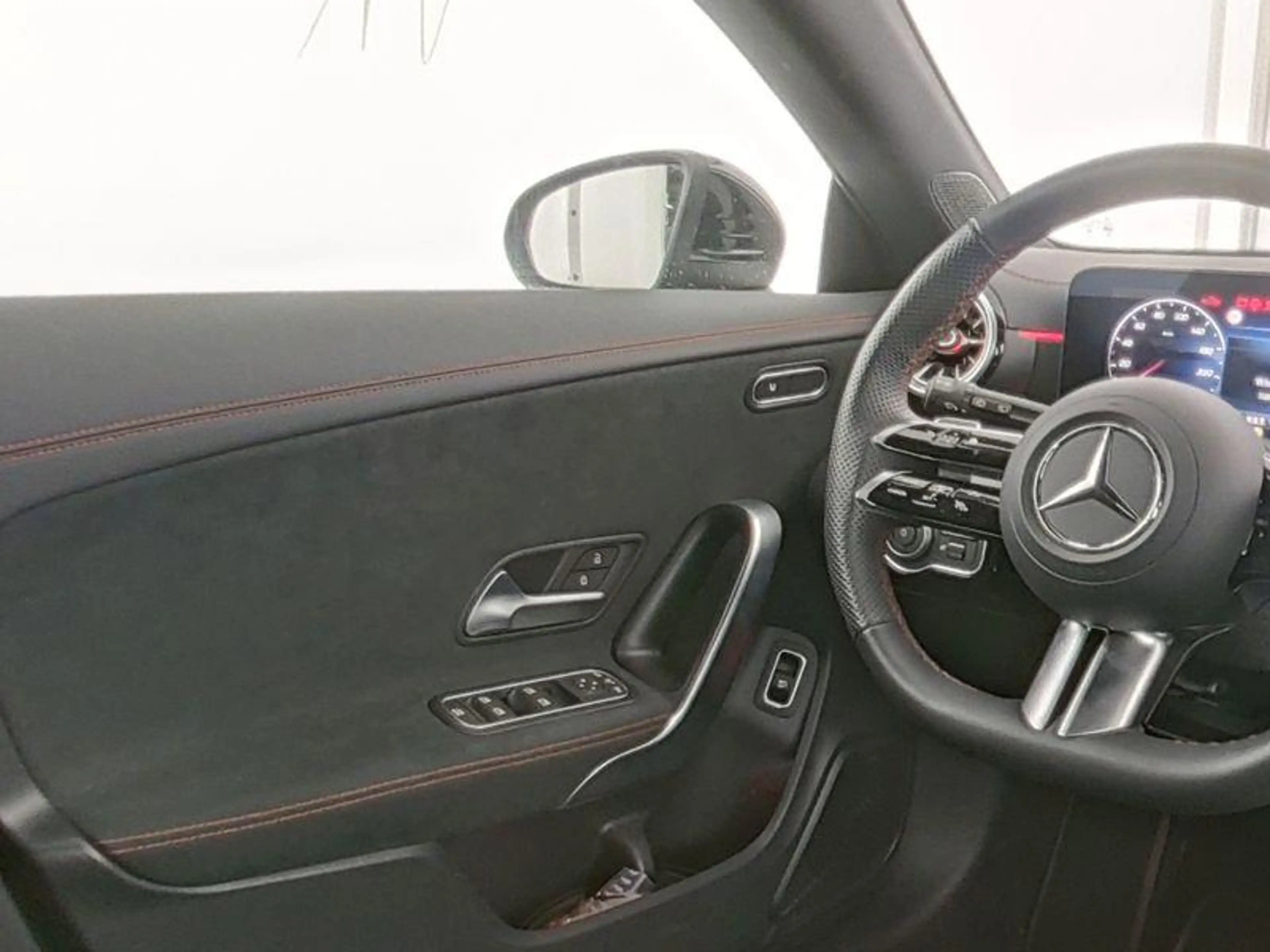 Mercedes-Benz CLA 180 Shooting Brake AMG Line | Smartphone Integratie | — photo 8