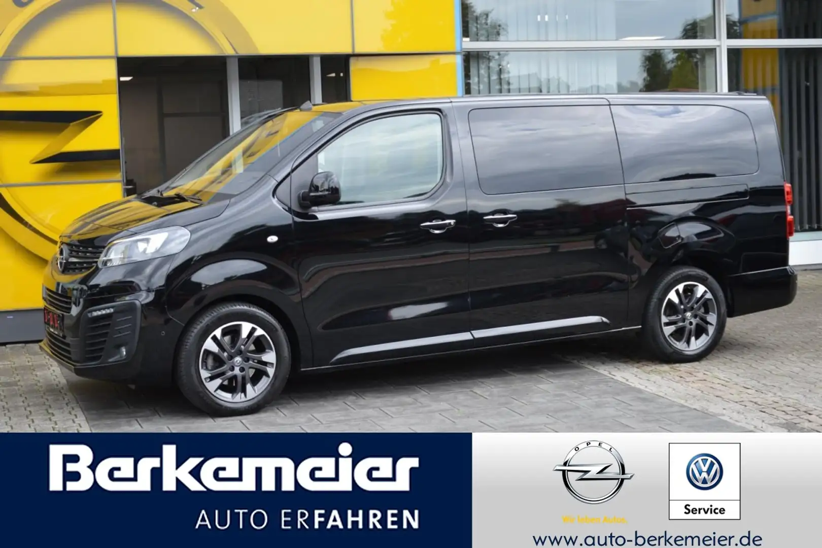 Opel Zafira Life Elegance 2.0D L/Leder/Pano/Standhzg./AHK/Tisch Black - 1