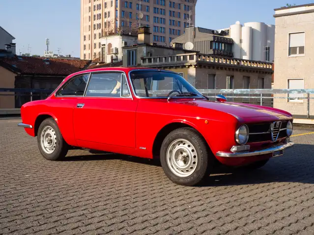 Alfa Romeo GT 1600  junior