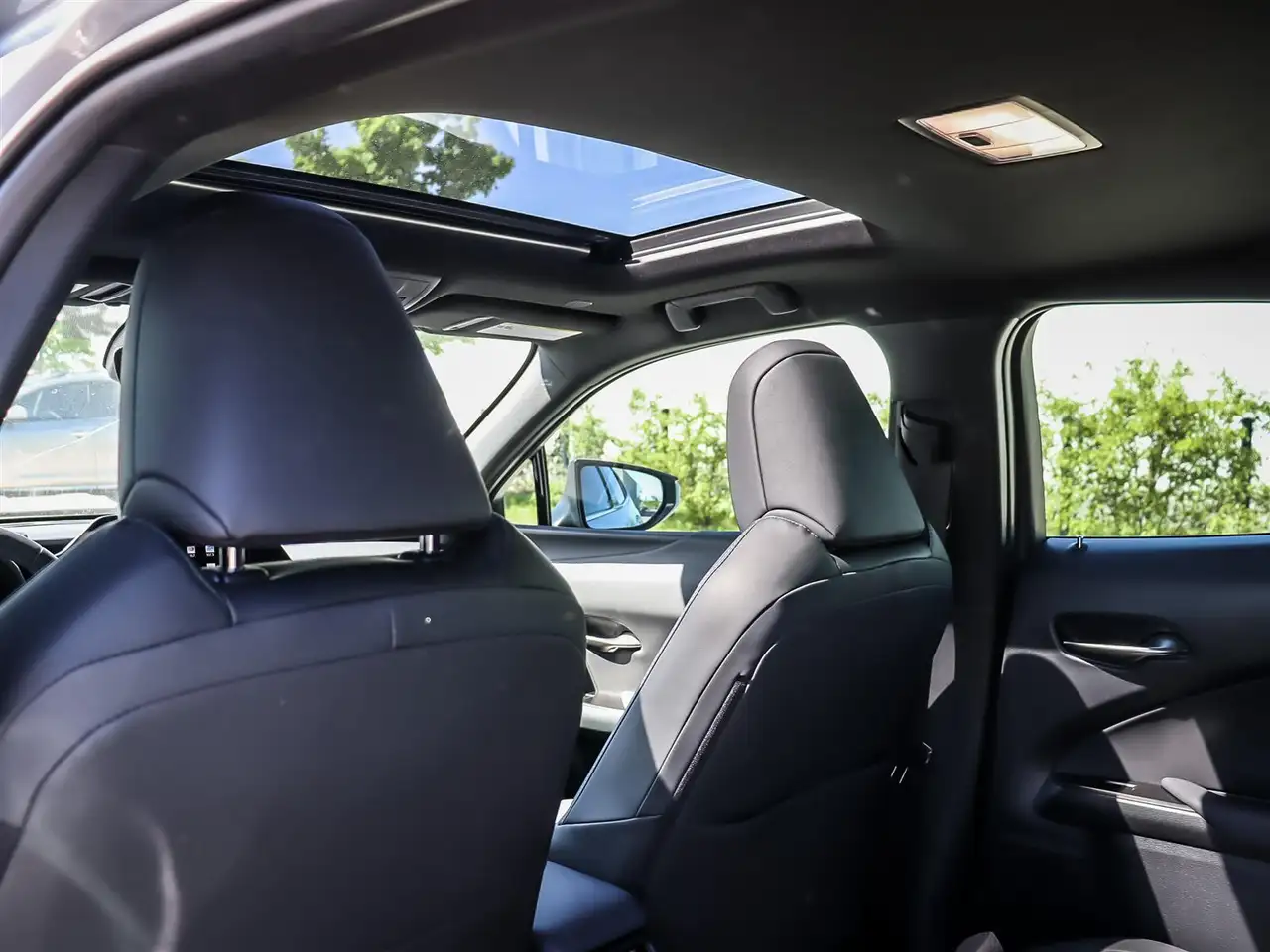Lexus UX fotografie Lexus UX