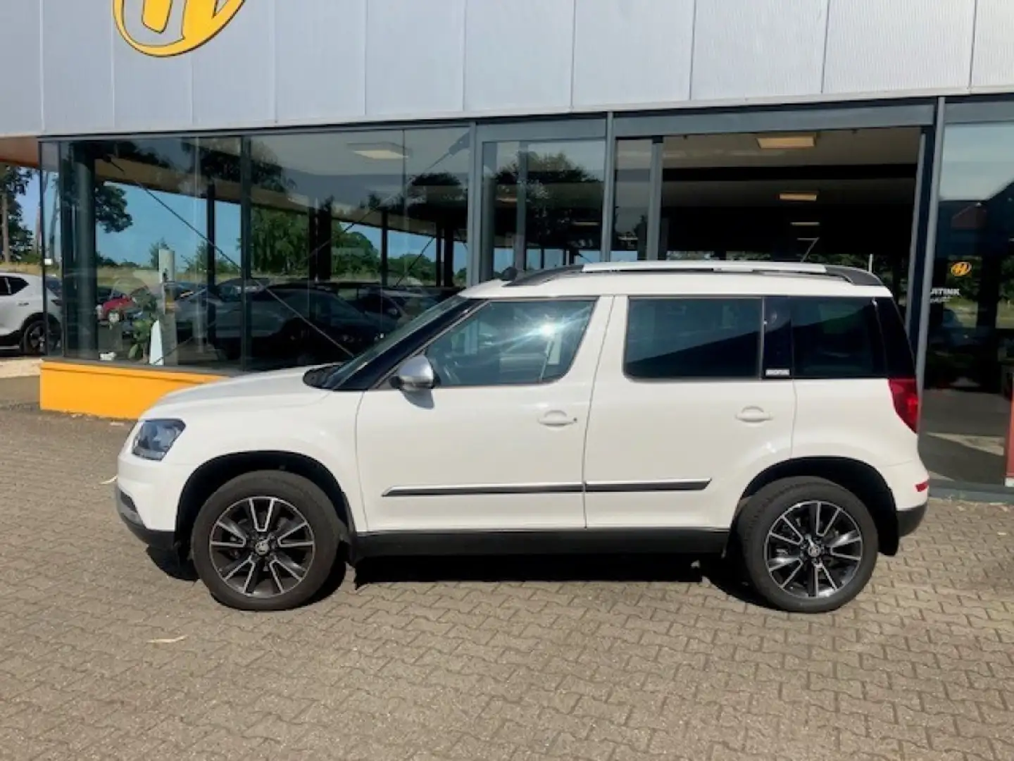 Skoda Yeti 1.4 TSI 125 pk Adventure - Navi - Pan dak - 1e eig Blanc - 2