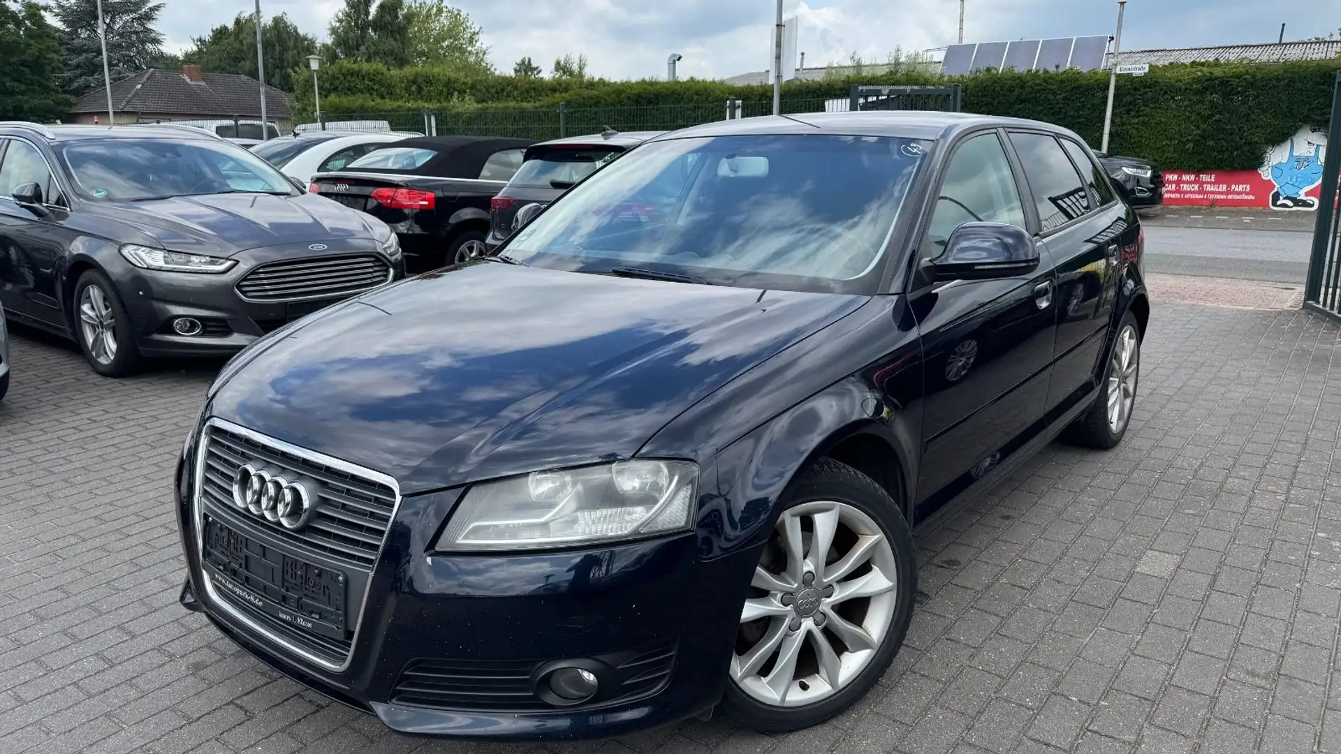 Audi A3 Sportback 1.8 TFSI Attraction | KLIMAAUTO. Blauw - 2