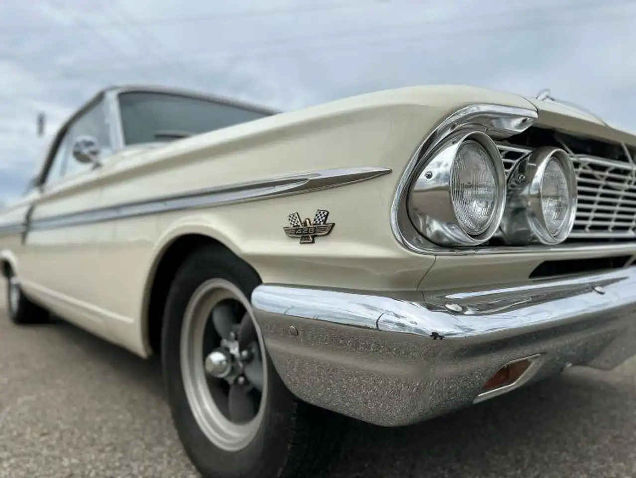 Ford Fairlane снимка Ford Fairlane