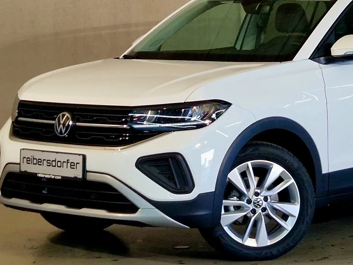 Volkswagen T-Cross Friends TSI DSG Weiß - 2