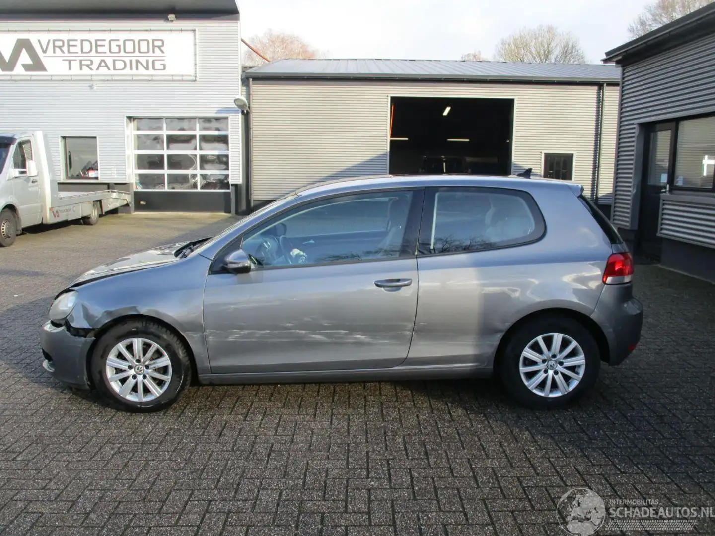 Volkswagen Golf 1.2 TSI COMFORTLINE Grijs - 2