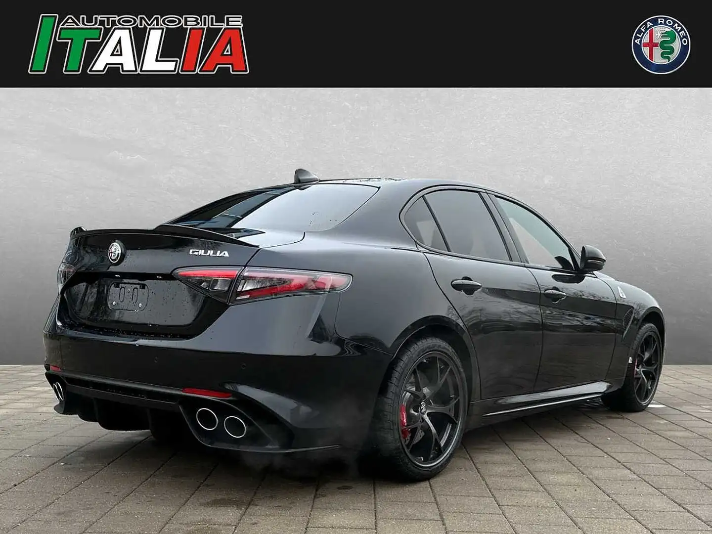 Alfa Romeo Giulia Quadrifoglio 2.9 V6 *Technologie Paket* Schwarz - 2