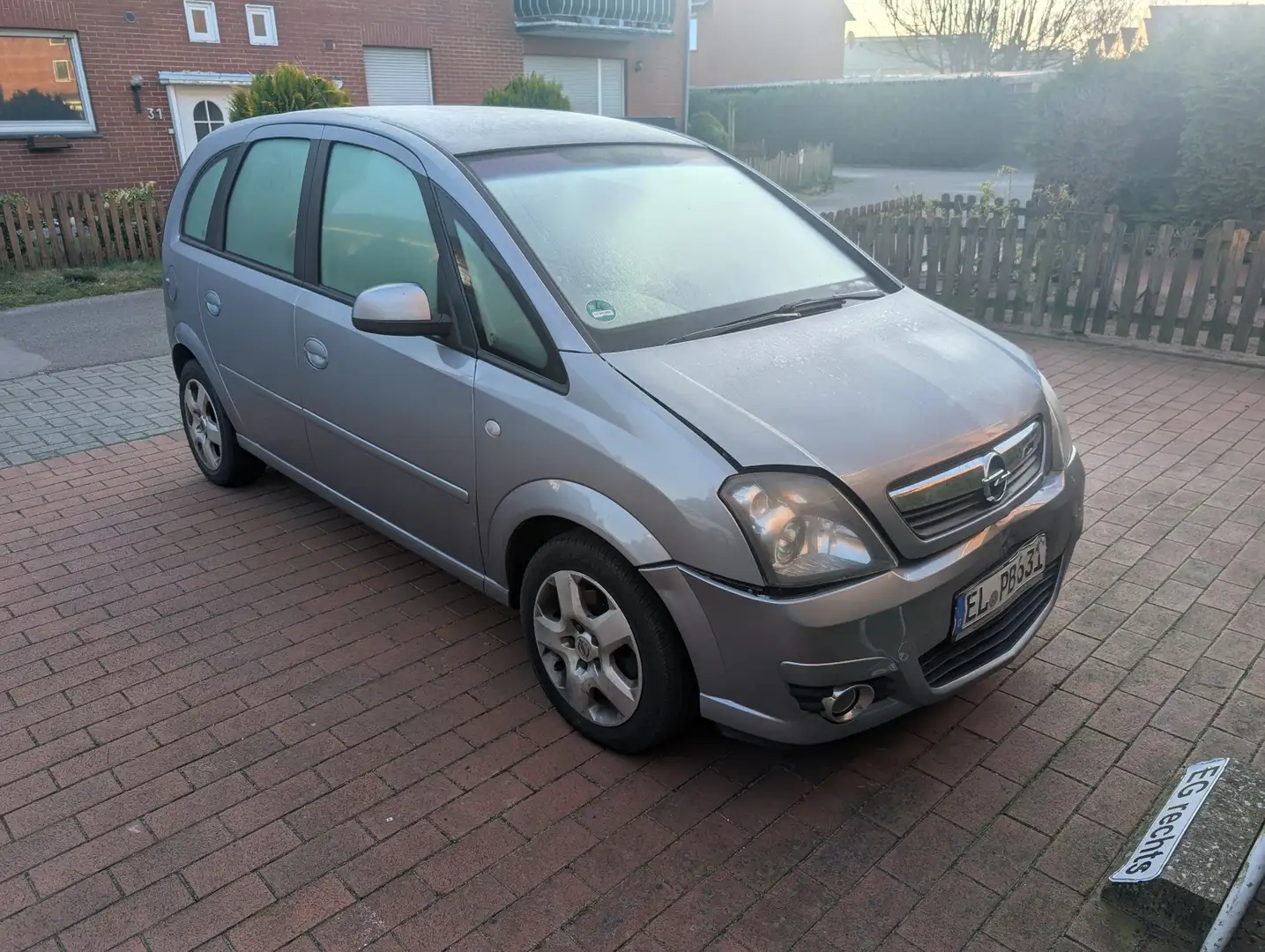 Opel Meriva 1.6 16V Easytronic Selection 110 Jahre - 2