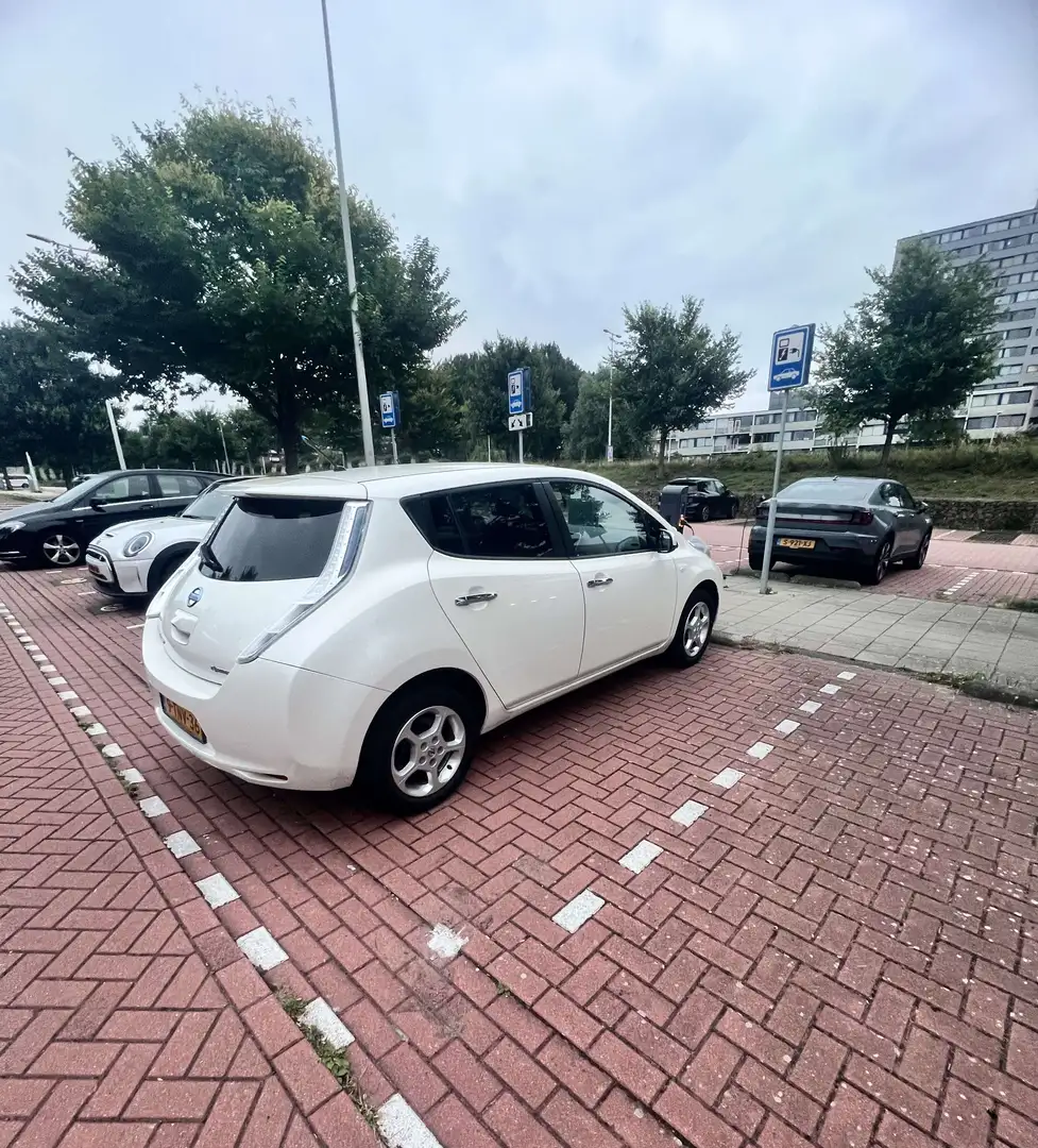 Nissan Leaf 24 kWh (mit Batterie) Acenta - 1
