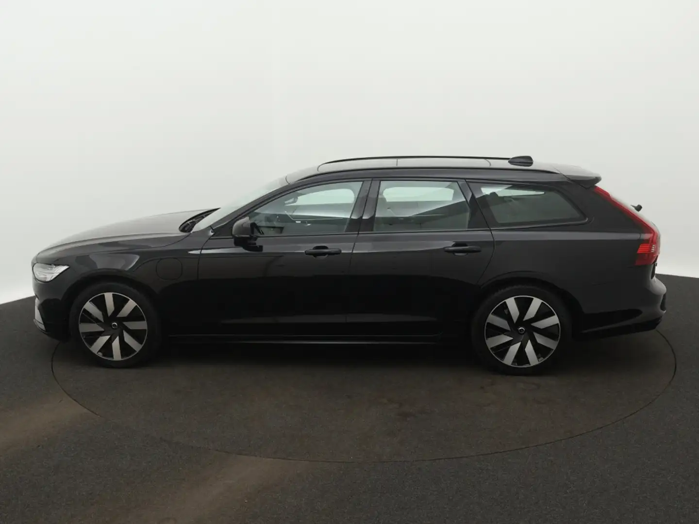 Volvo V90 2.0 T6 AWD Ultimate Dark | Panorama dak | Harman K Zwart - 2
