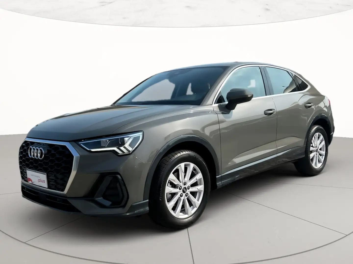 Audi Q3 sportback 35 2.0 tdi business plus s-tronic Grijs - 1