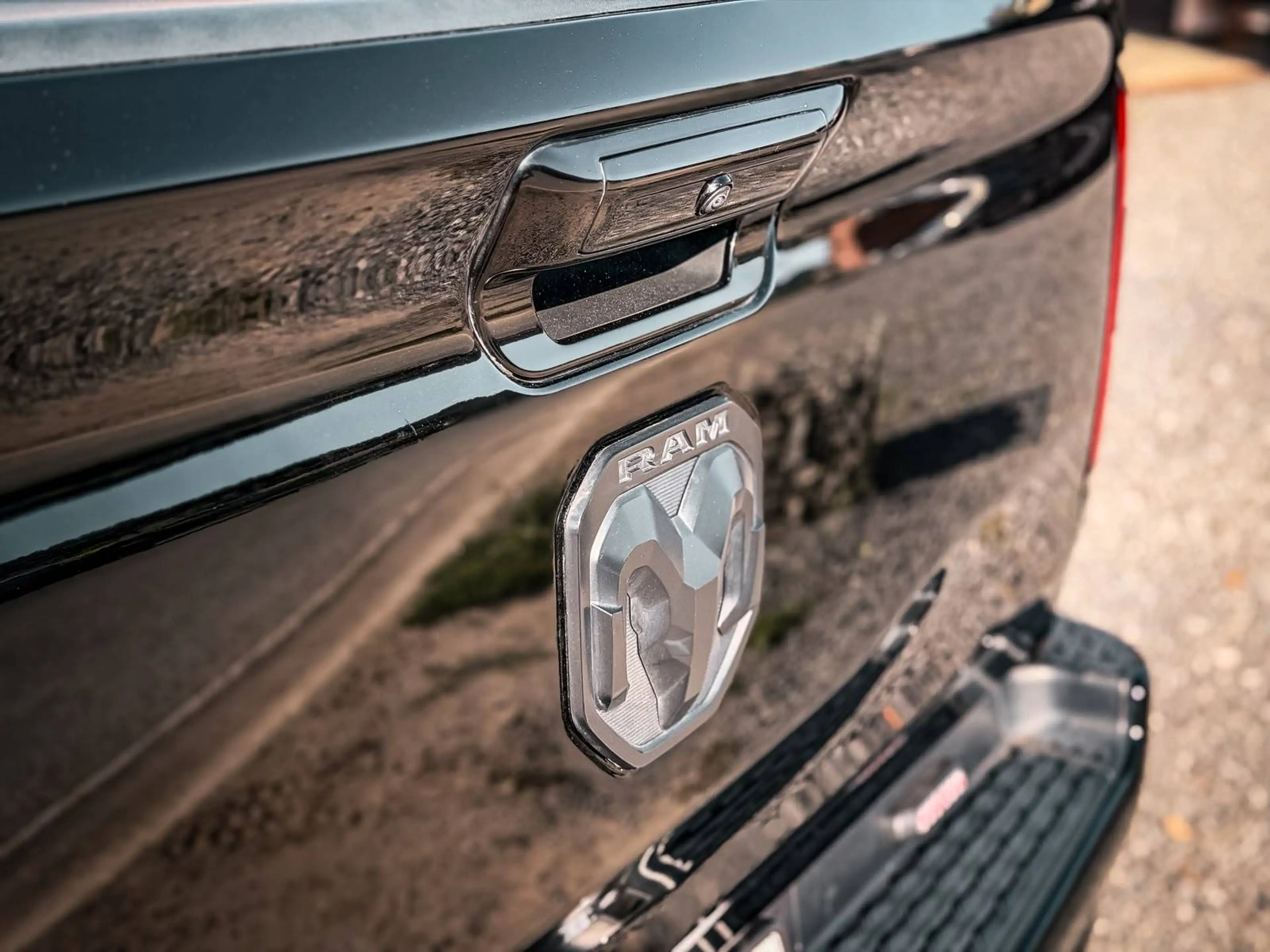 Dodge RAM Laramie — photo 6