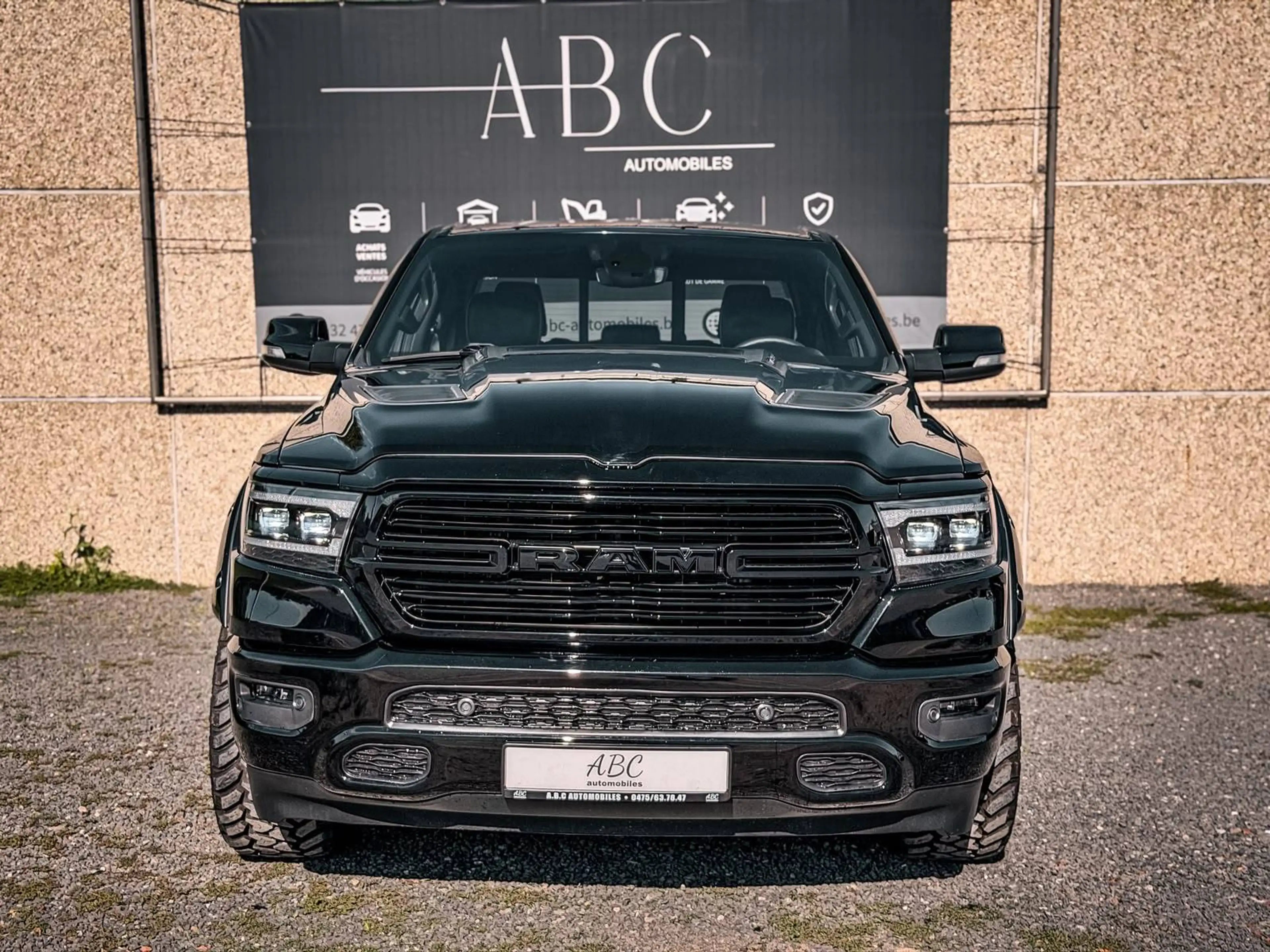 Dodge RAM Laramie — photo 9