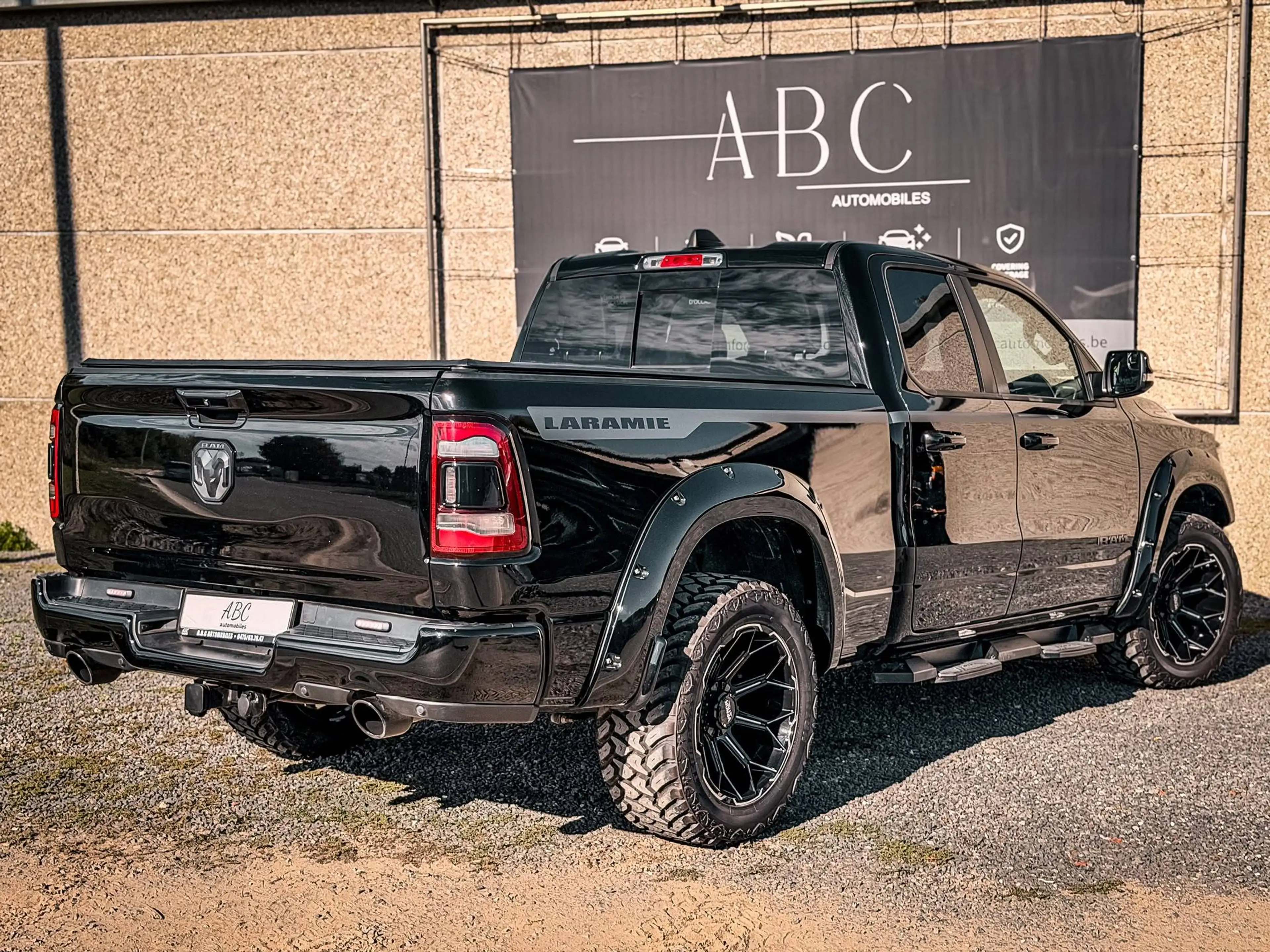 Dodge RAM Laramie — photo 7