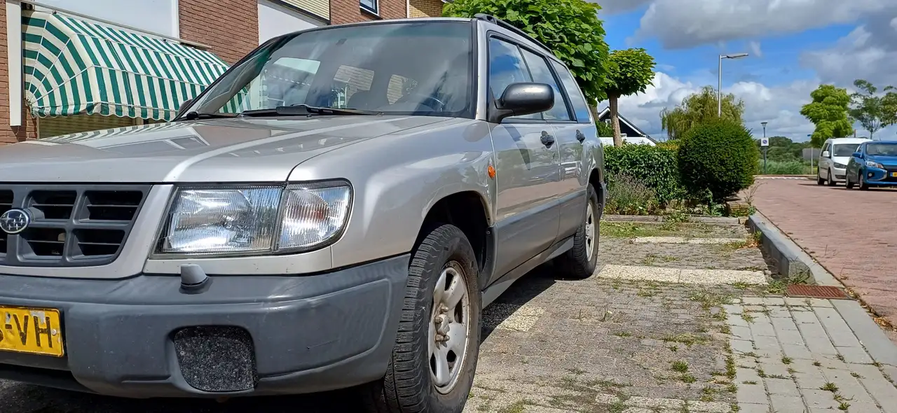 Subaru Forester 2.0 AWD basis, foto 2