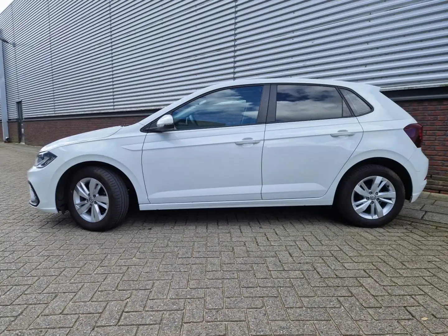 Volkswagen Polo 1.0 ACC Lane assist Front assist Digital Cockpit L Wit - 2