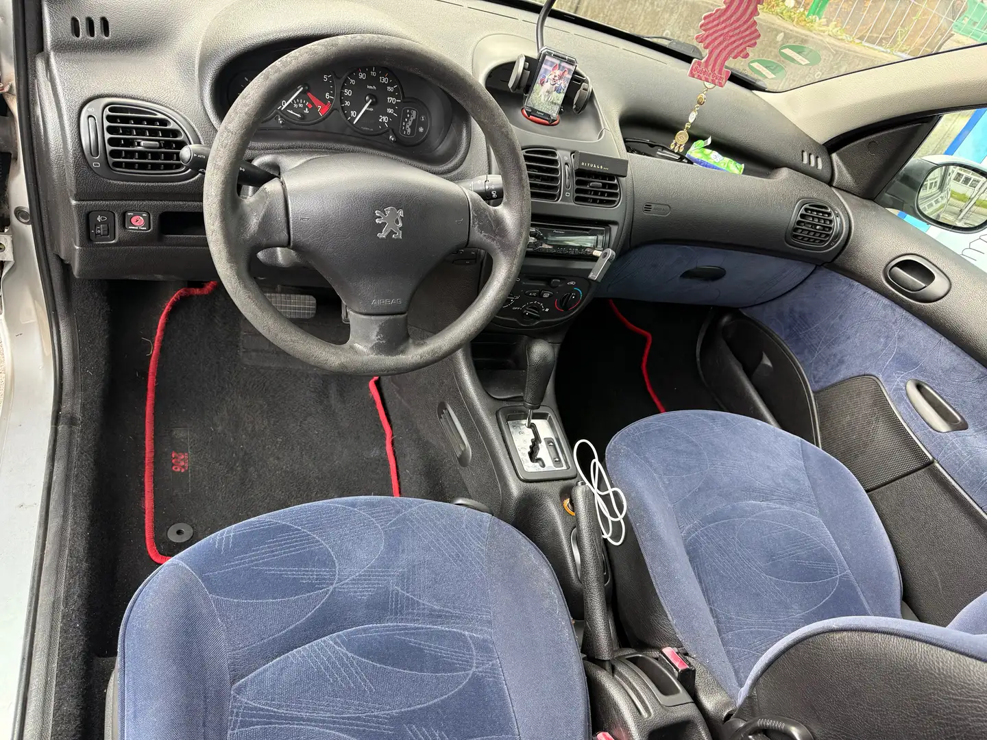 Peugeot 206 Peugeot 206 - Automatikgetriebe Silber - 2