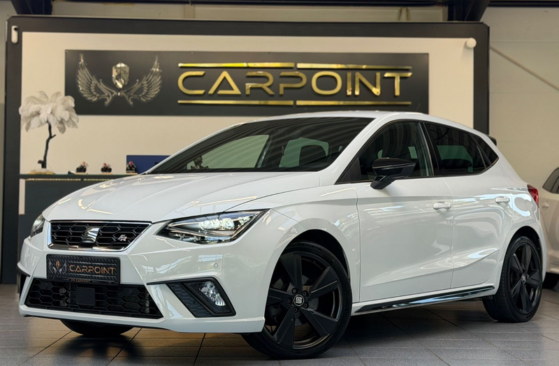 SEAT Ibiza Black Edition FR/LED/CarPlay/ACC/BT/ — photo 4