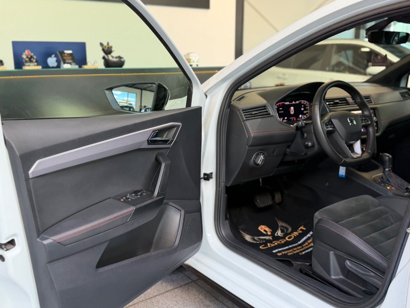 SEAT Ibiza Black Edition FR/LED/CarPlay/ACC/BT/ — photo 10
