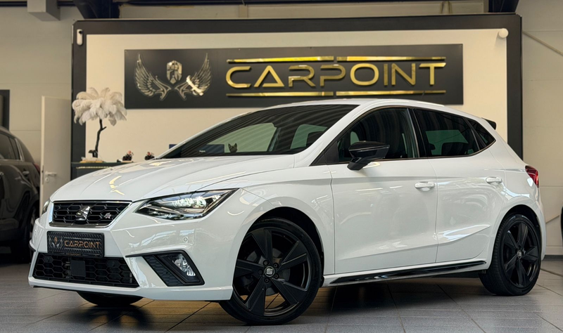 SEAT Ibiza Black Edition FR/LED/CarPlay/ACC/BT/ — photo 6