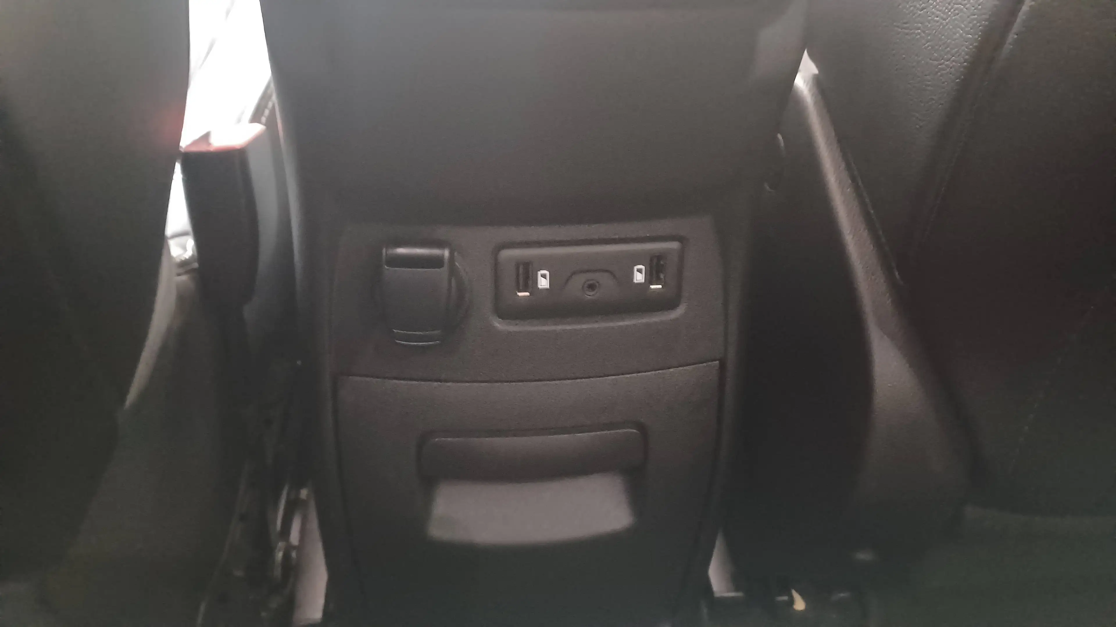 Renault Grand Scenic Grand Scénic 1.33 TCe Techno EDC GPF 7pl — photo 12