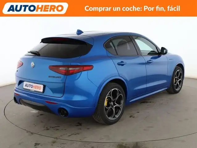Alfa Romeo Stelvio view 6