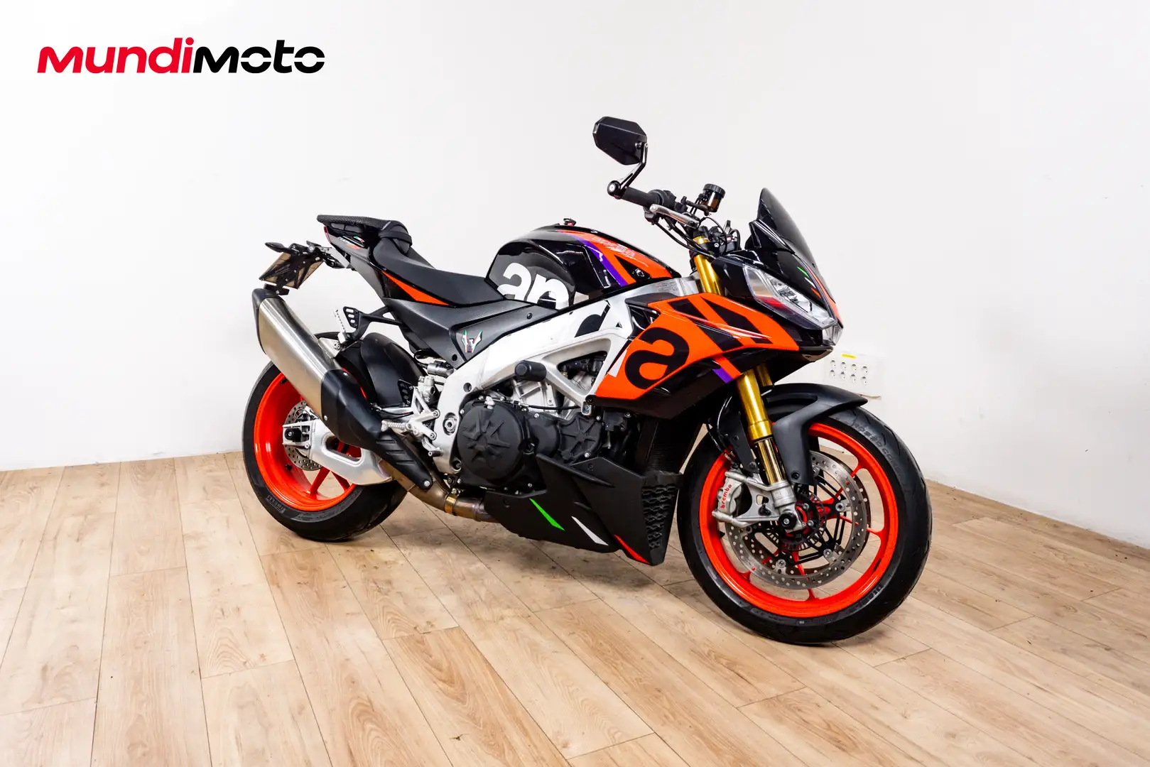 Aprilia Tuono - 2