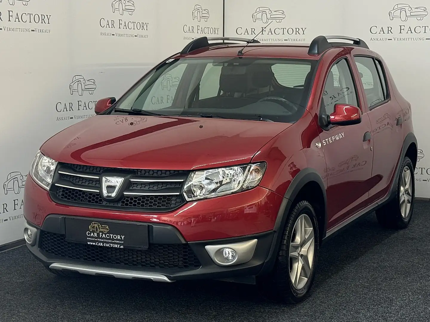 Dacia Sandero Stepway TCe 90 Easy-R S&S *Automatik* Rot - 1