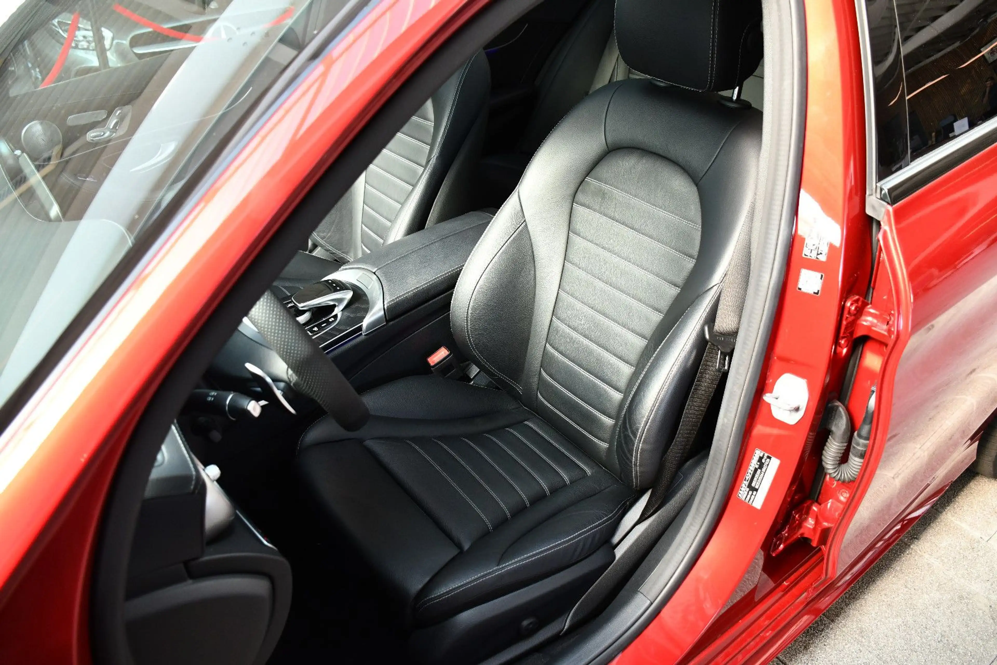 Mercedes-Benz C 43 AMG 4 Matic ACC CarPlay Burmester Pano — photo 12