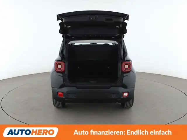 Jeep Renegade view 17