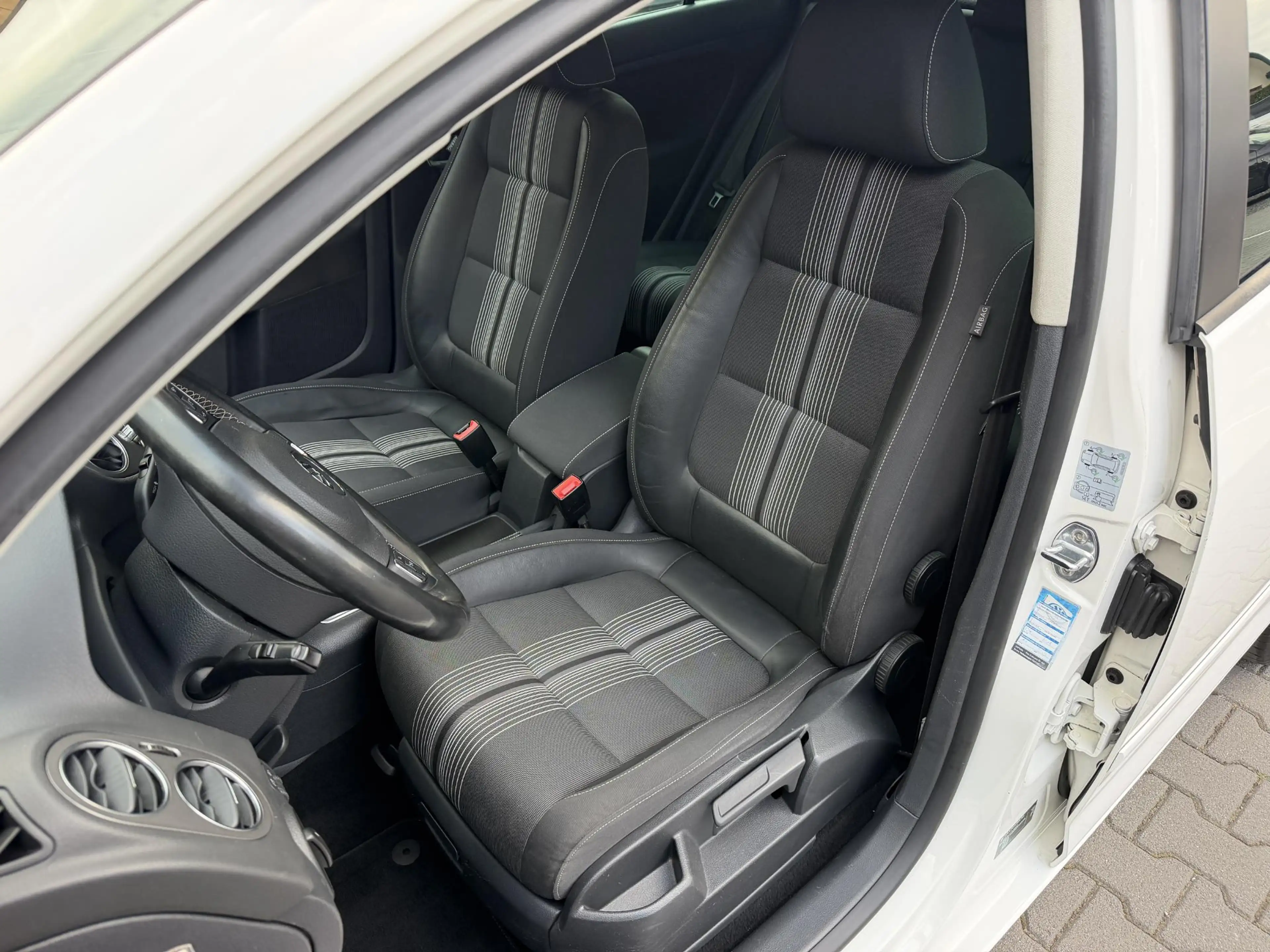 Volkswagen Golf Plus 1.2 TSI Cruise control, Navigatie, Stoelverw. Gara — photo 6