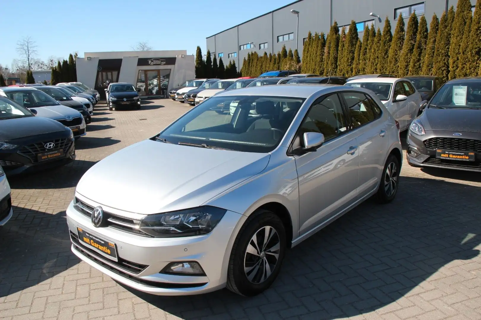 Volkswagen Polo VI Comfortline Klima/Navi/Tempomat/Alu/PDC Zilver - 1