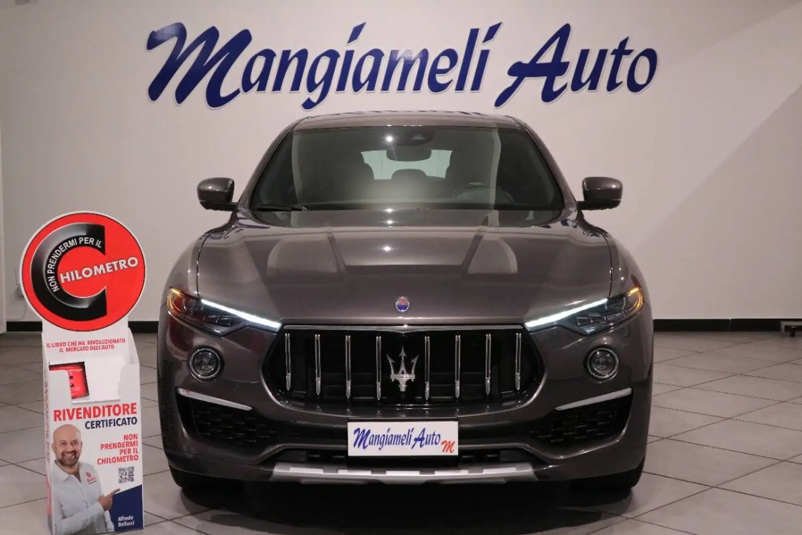 Maserati Levante 3.0 V6 Granlusso 275cv auto my20 Gris - 2