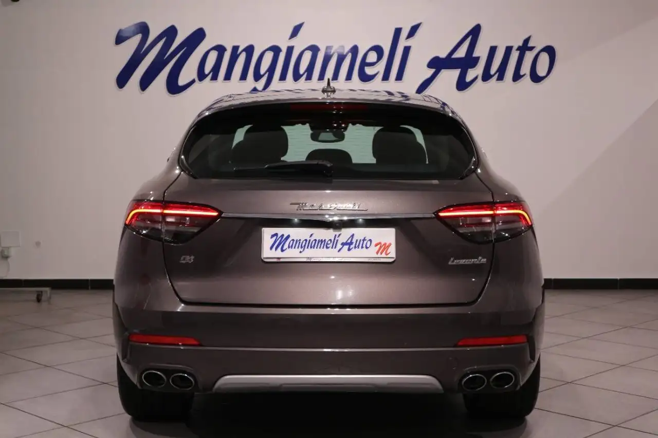 Maserati Levante 2021