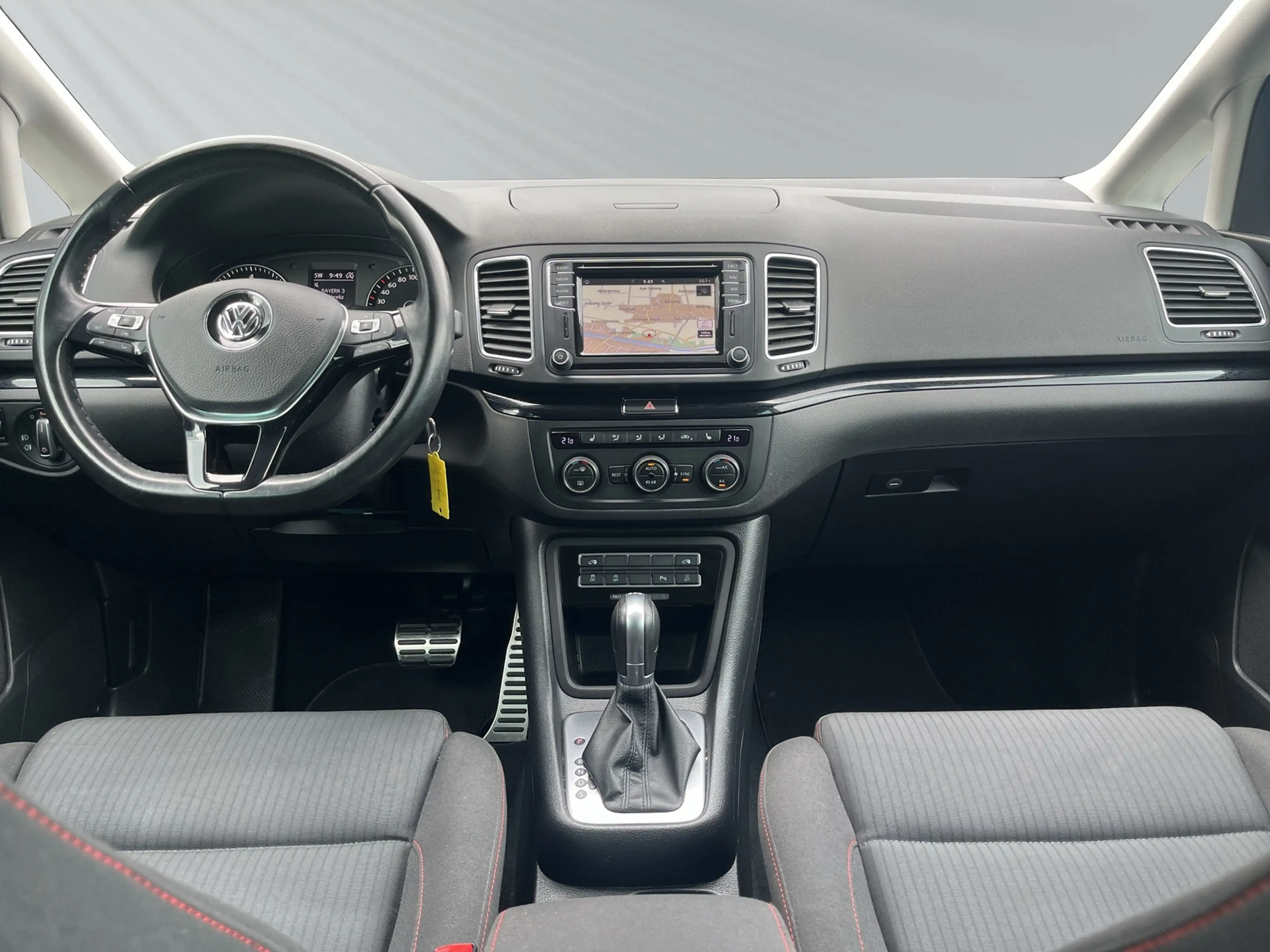 Volkswagen Sharan 1,4 TSI DSG SOUND  7.SITZER+ACC+NAVI+SHZ — photo 12