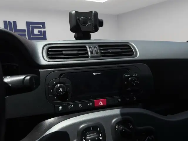 Fiat Panda view 12