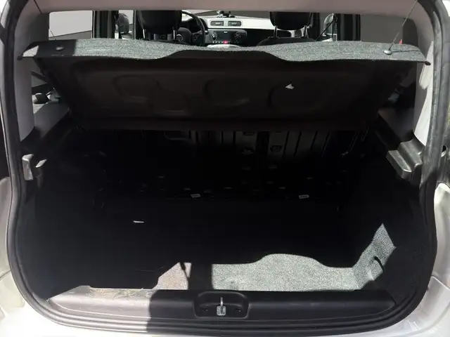 Fiat Panda view 11