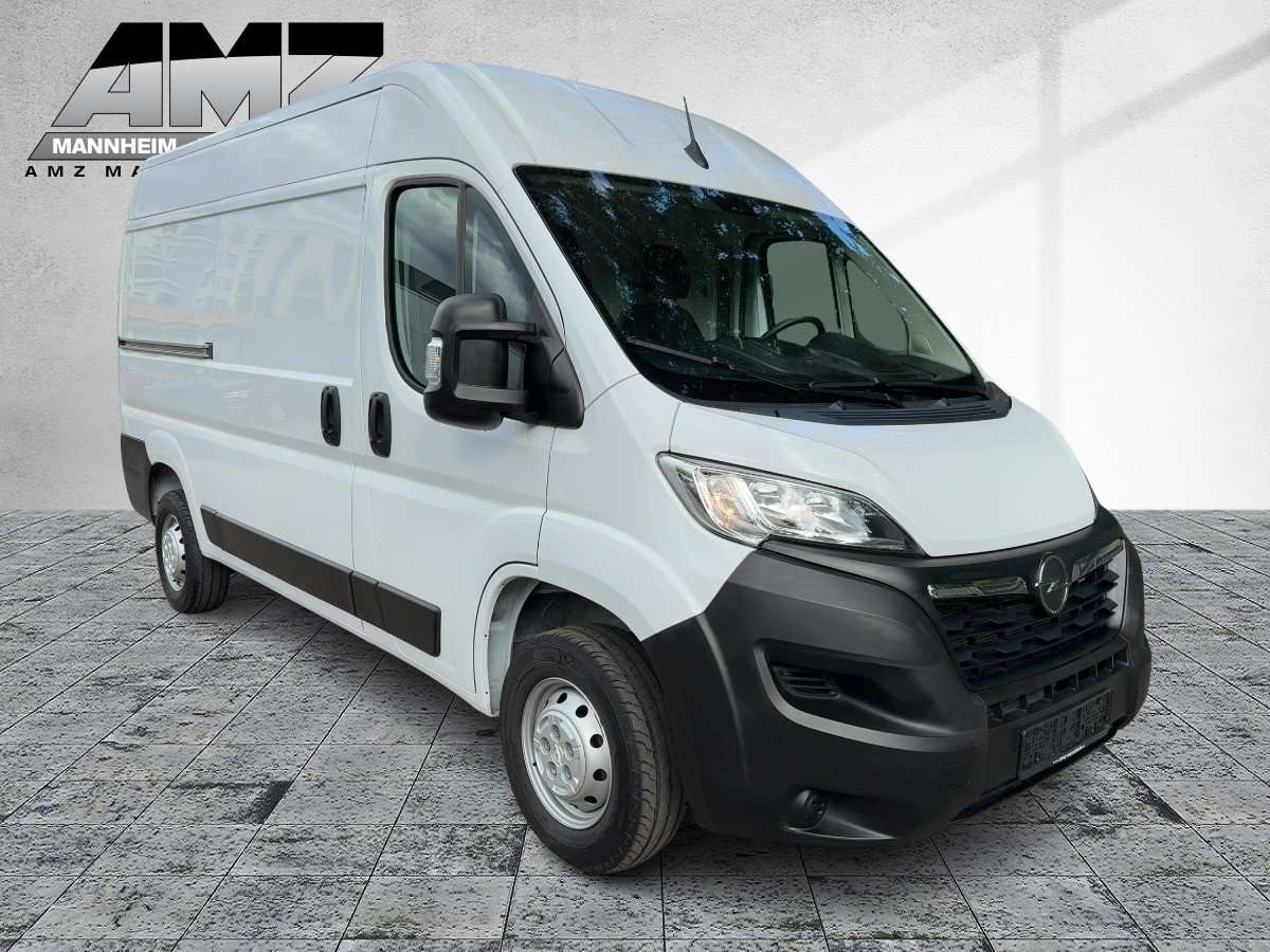 Opel Movano
