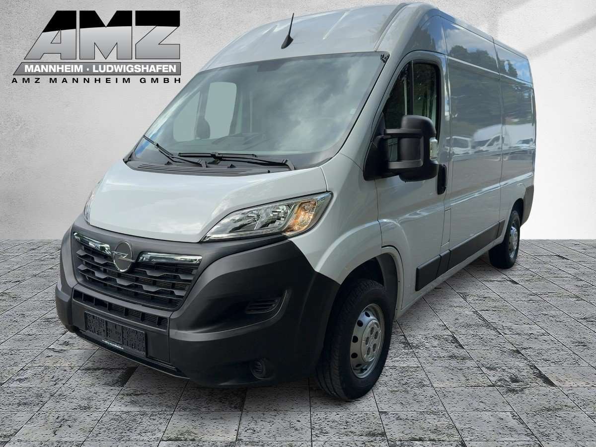 Opel Movano