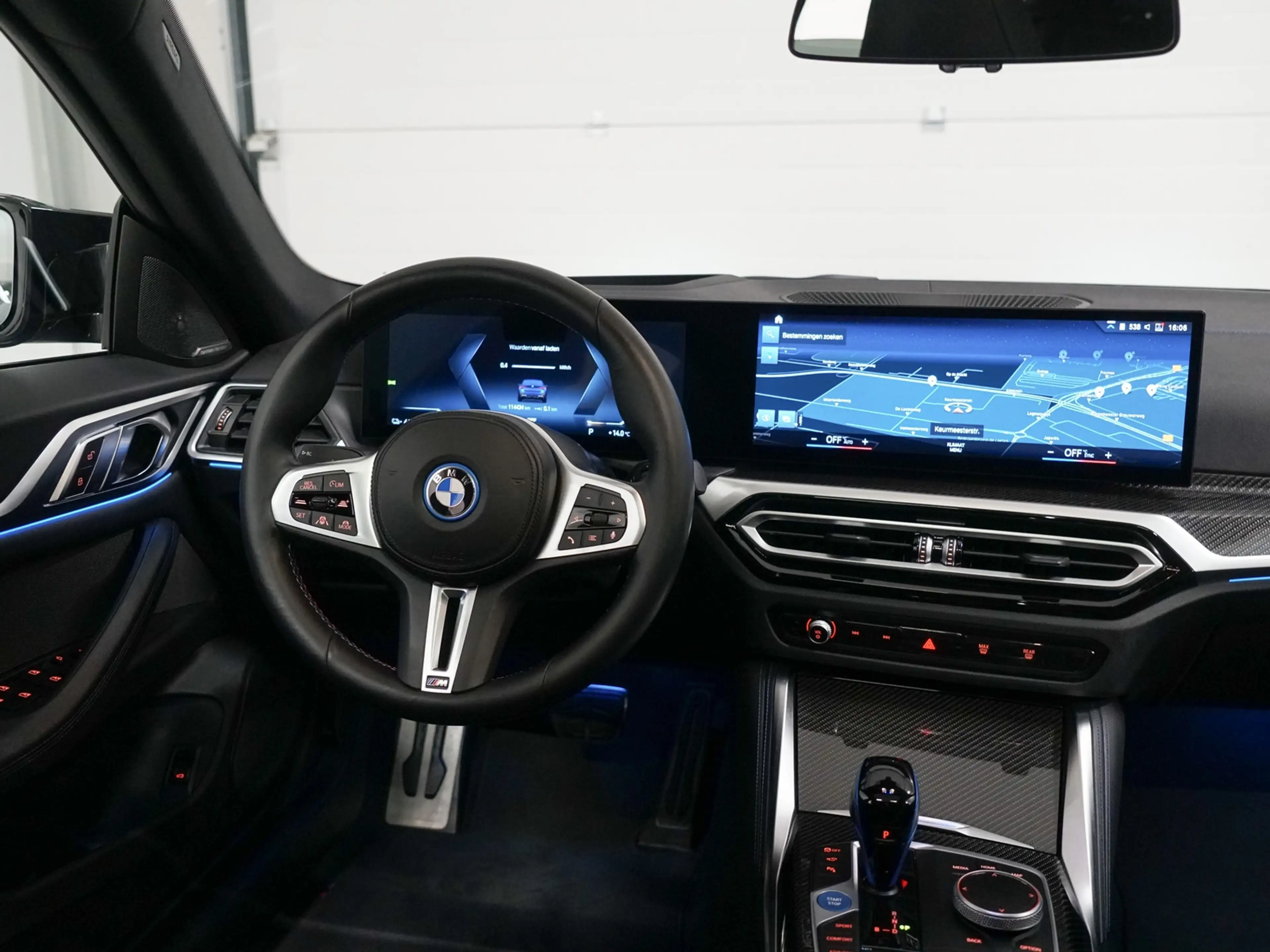 BMW i4 M50 Schuifdak | M Stoelen | Harman Kardon | CoPilo — photo 11