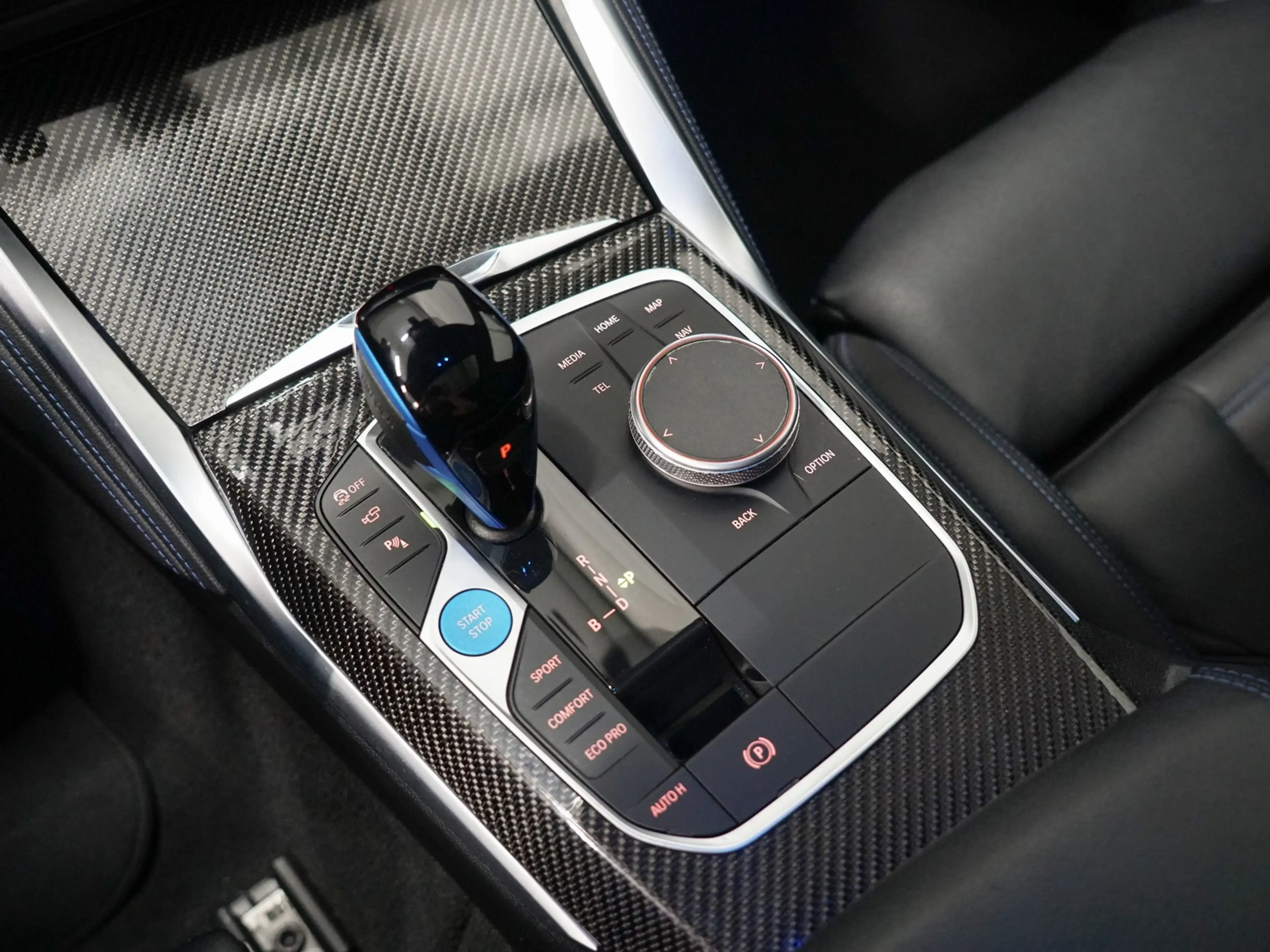 BMW i4 M50 Schuifdak | M Stoelen | Harman Kardon | CoPilo — photo 22