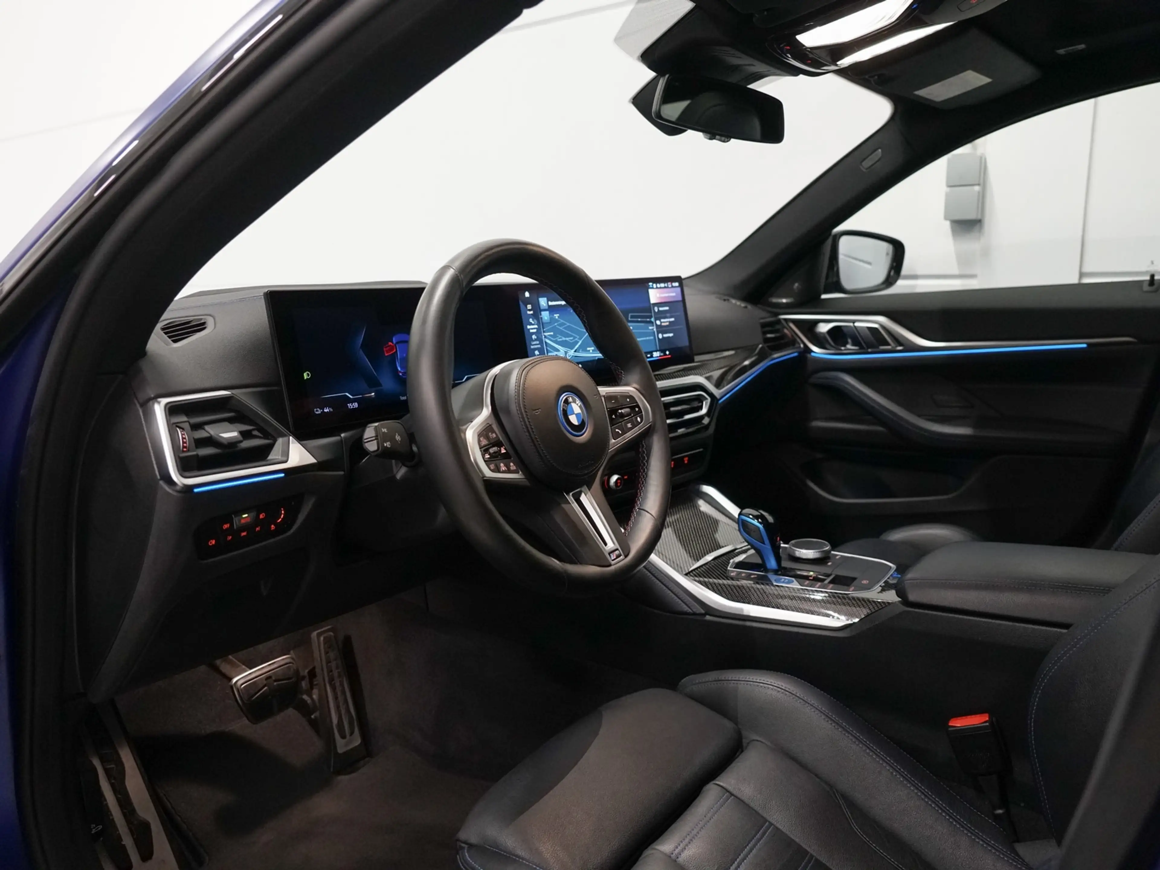 BMW i4 M50 Schuifdak | M Stoelen | Harman Kardon | CoPilo — photo 9