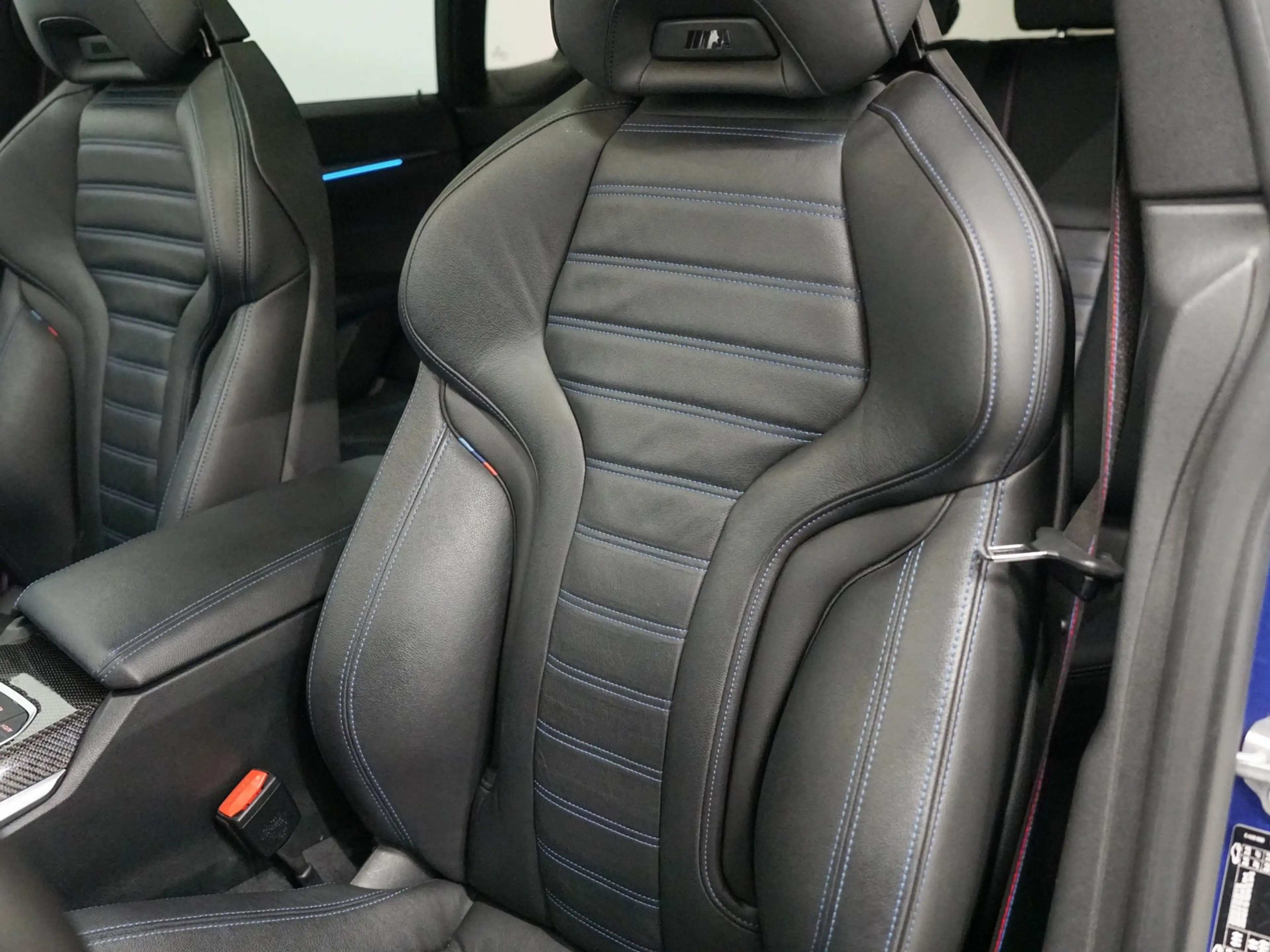 BMW i4 M50 Schuifdak | M Stoelen | Harman Kardon | CoPilo — photo 28