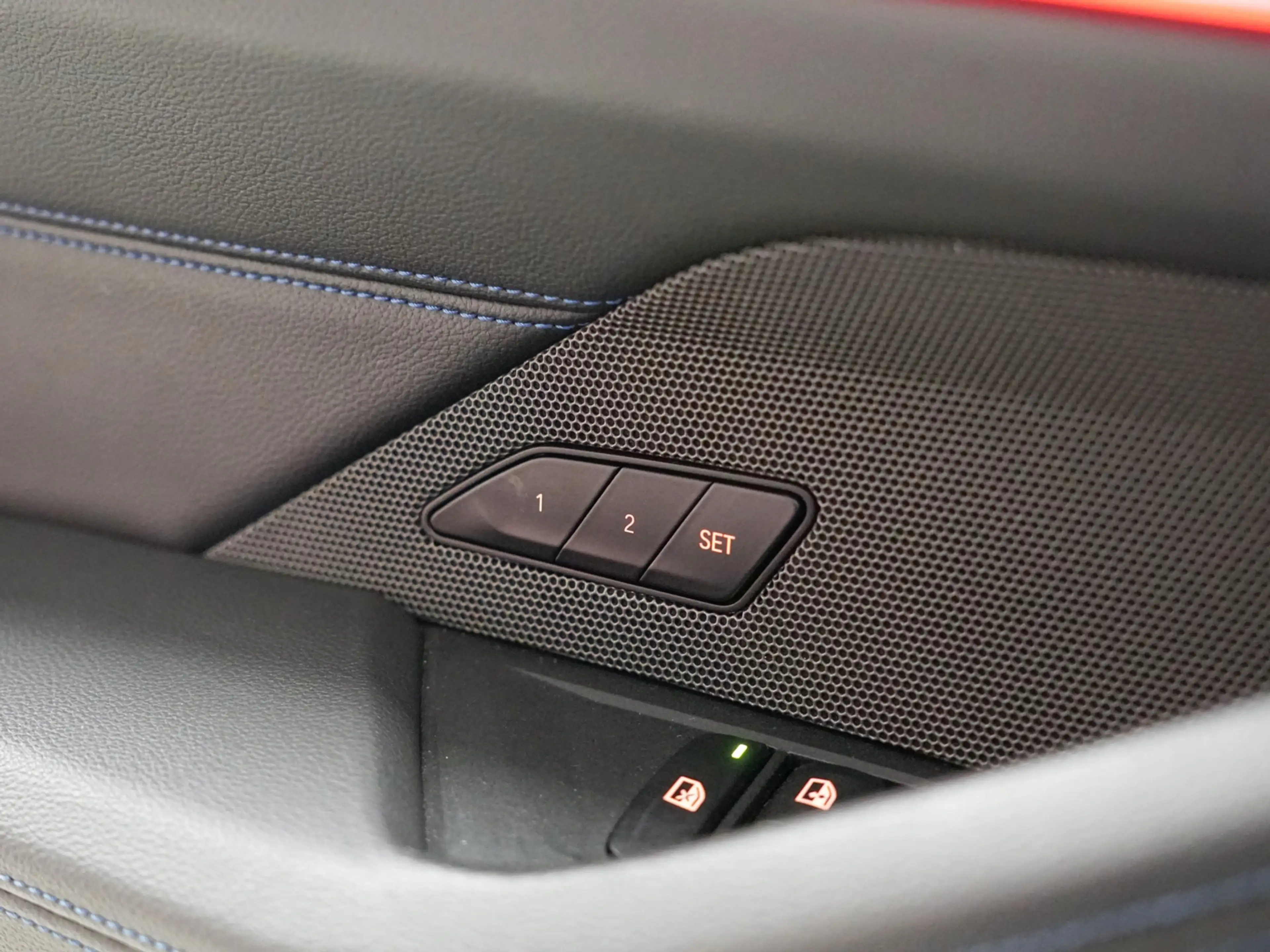 BMW i4 M50 Schuifdak | M Stoelen | Harman Kardon | CoPilo — photo 16
