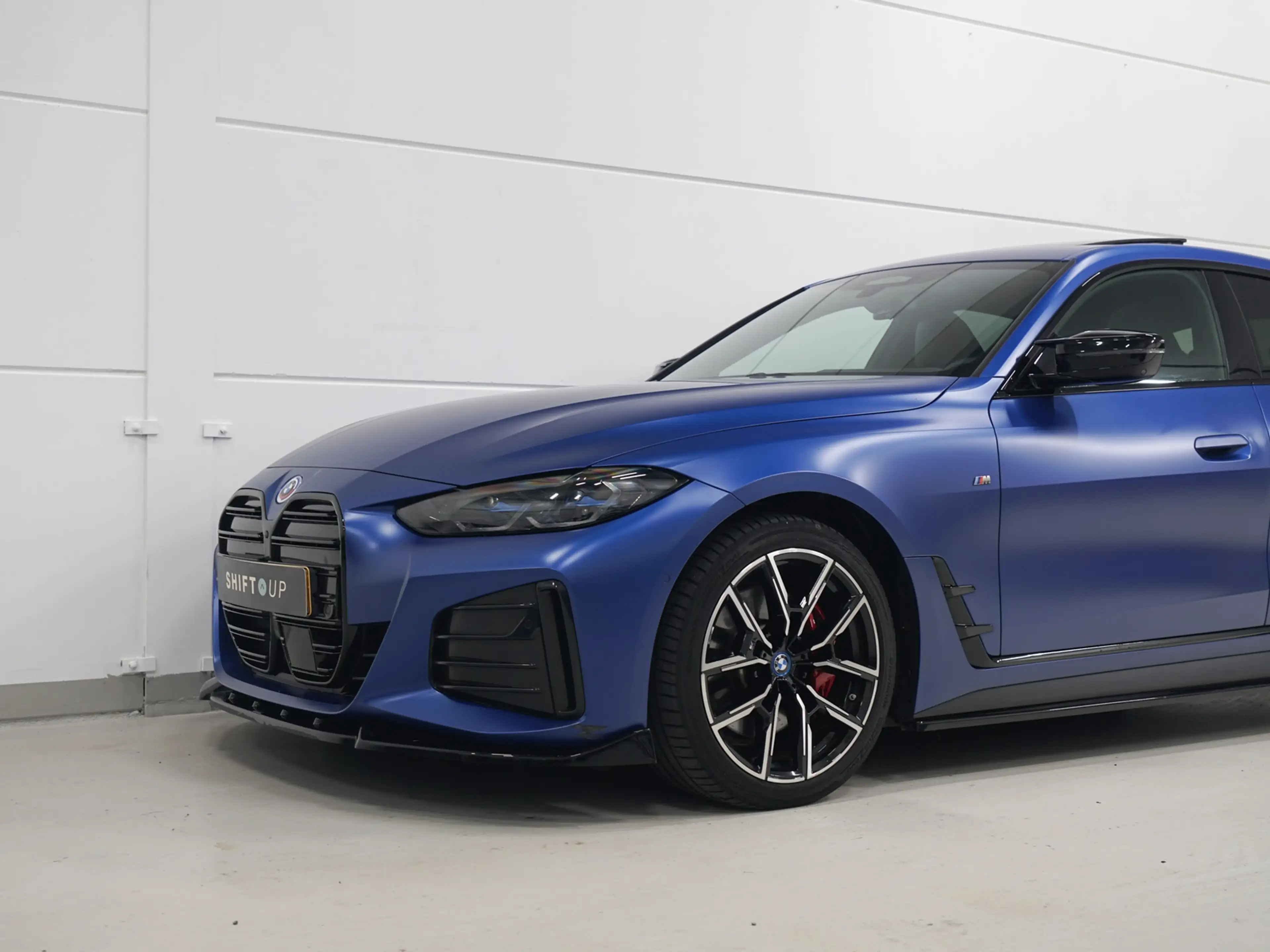 BMW i4 M50 Schuifdak | M Stoelen | Harman Kardon | CoPilo — photo 37